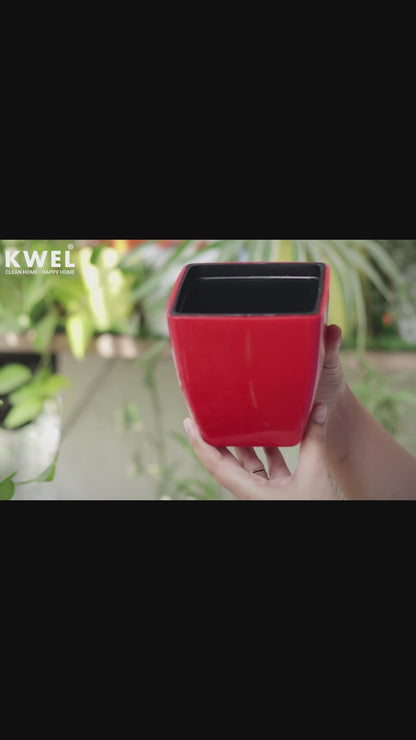 Daisy Self Watering Flower pots Virgin Plastic Indoor Outdoor Balcony (Pack of 4)